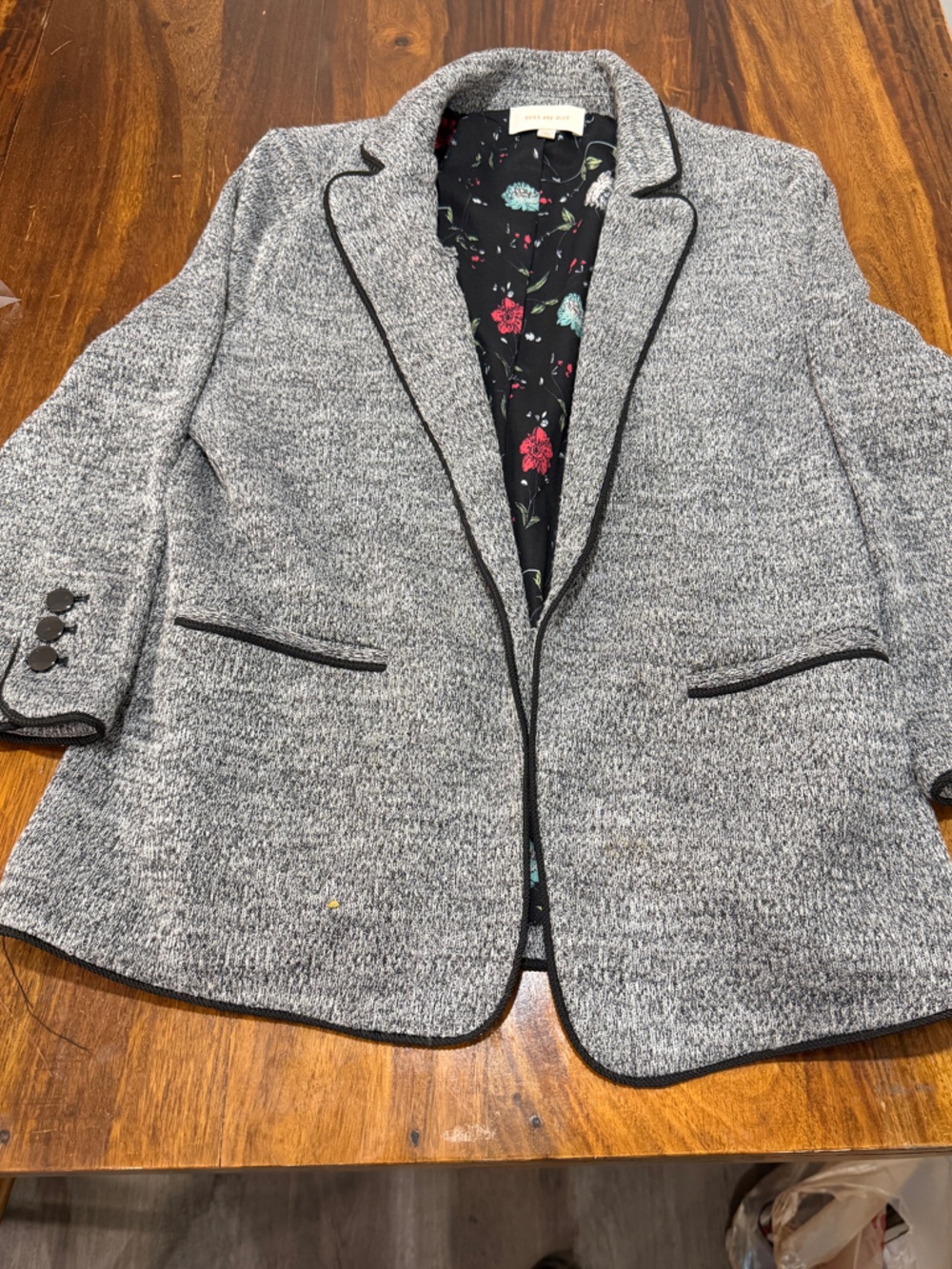 Skies Are Blue M Gray Blazer with Black Piping and Floral Lining
